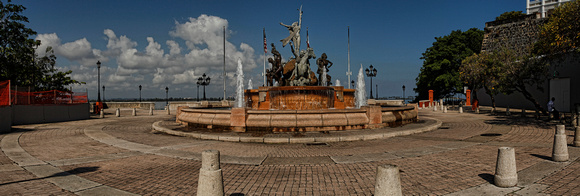 A Fountain looking towards the Bay.  At the end of "Paseo La Princesa".